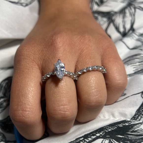 💍Sterling Silver Marquis & Round Cut Zircon 2Piece Bridal Ring Set - Picture 9 of 10